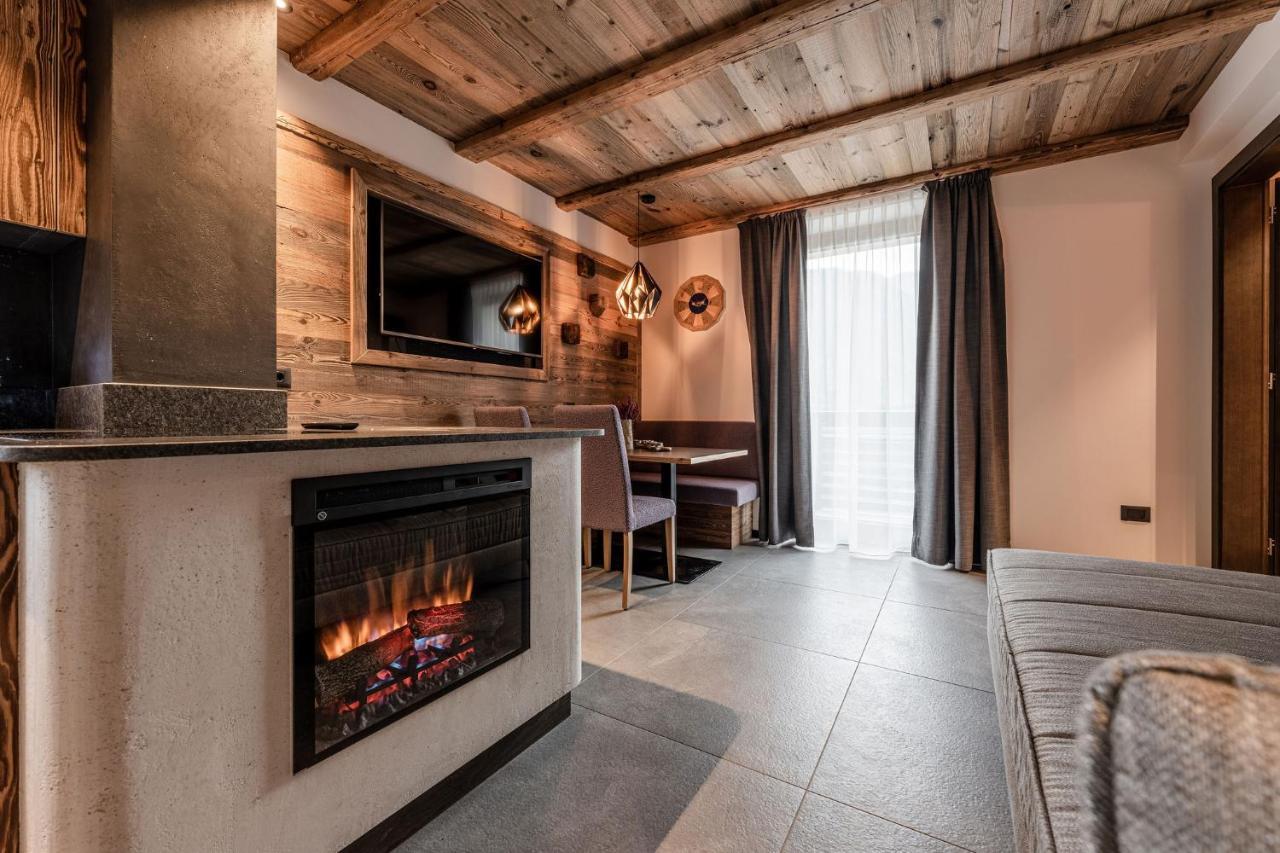Nidaris - Luxury Private Spa Suites Male Luaran gambar