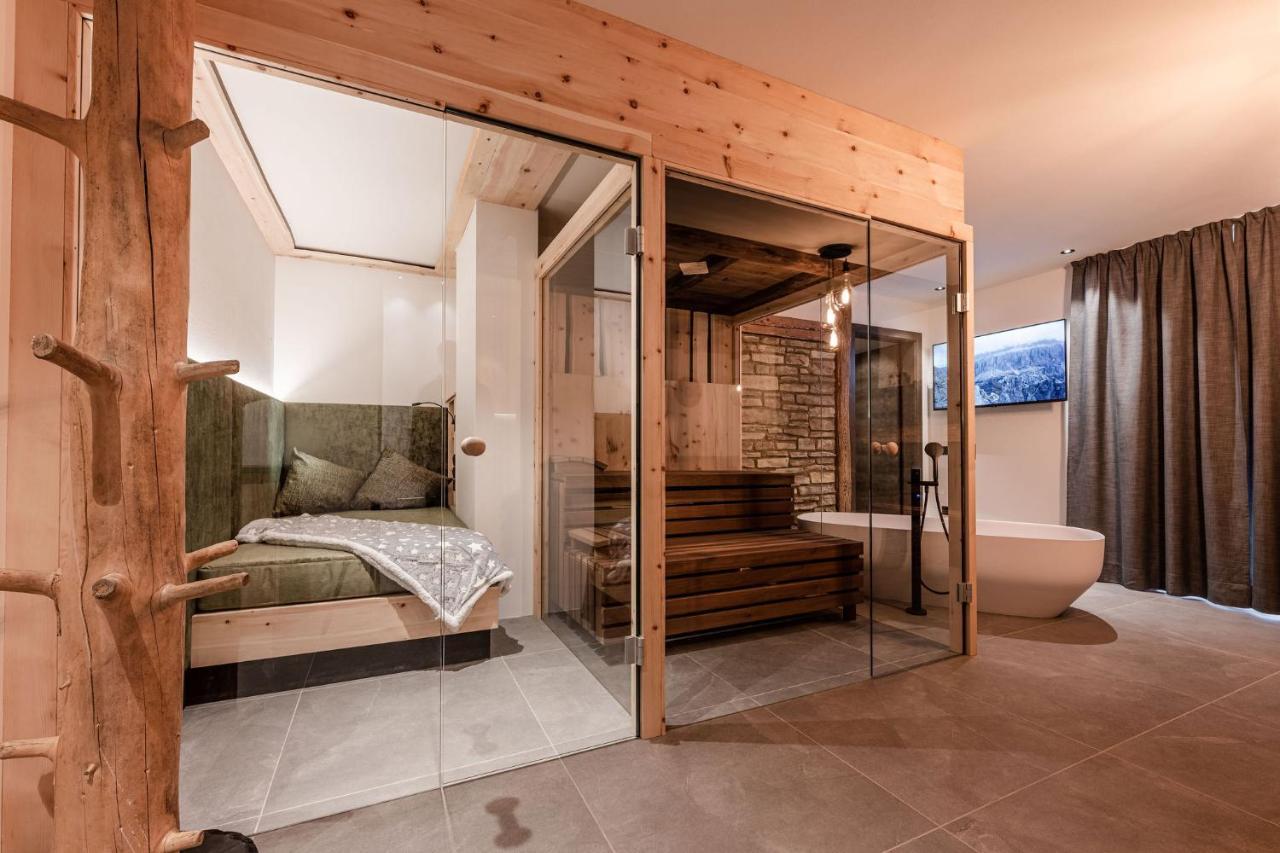 Nidaris - Luxury Private Spa Suites Male Luaran gambar