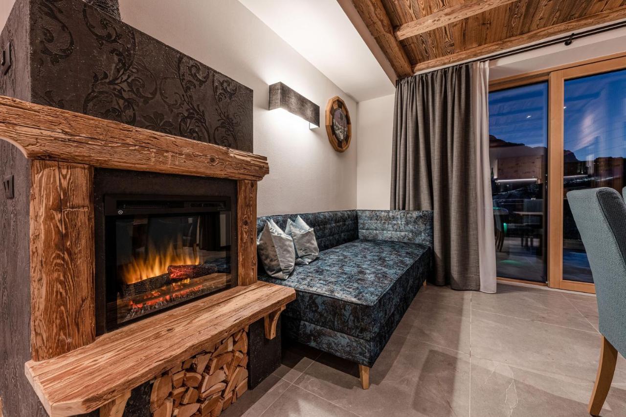 Nidaris - Luxury Private Spa Suites Male Luaran gambar